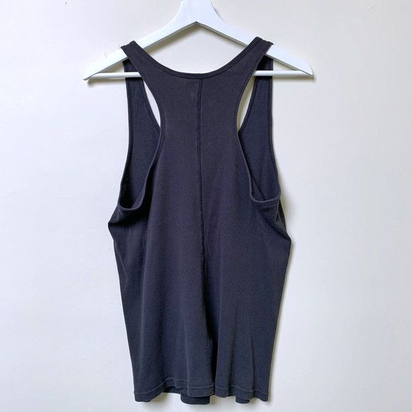 3/$30 Levi’s Racerback Tank - Picture 4 of 4